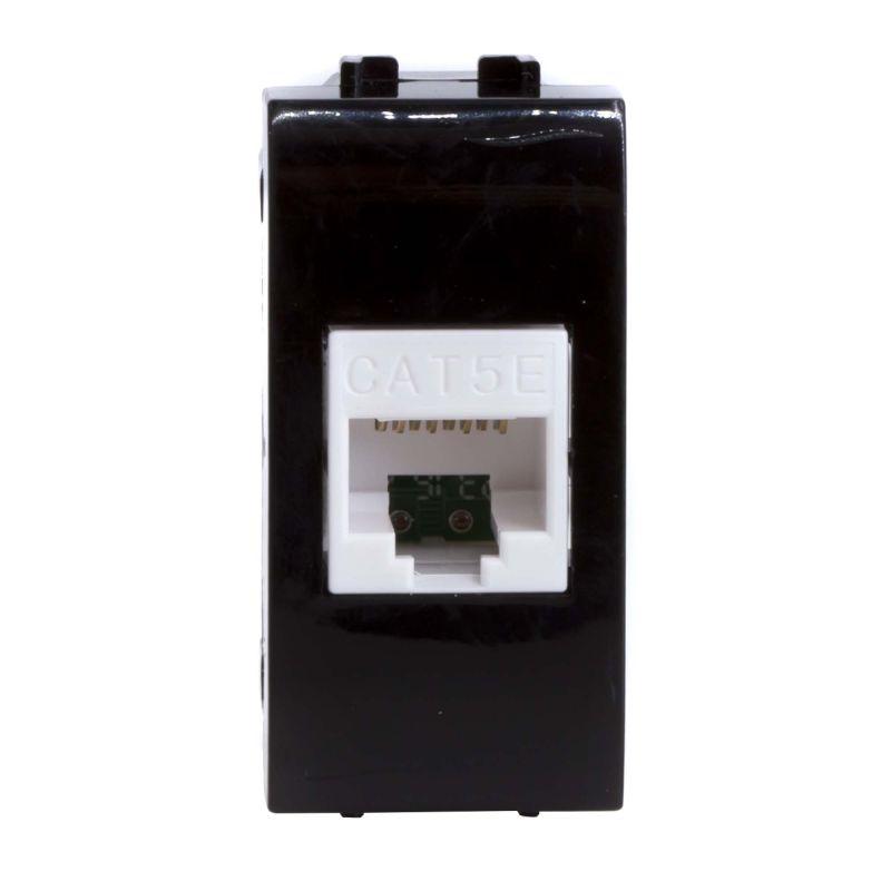 розетка компьютерная 1-м сп 1мод. brava rj45 кат.5e черн. dkc 77654n с доставкой по МСК, категория розетка медная коммуникационная (витая пара)